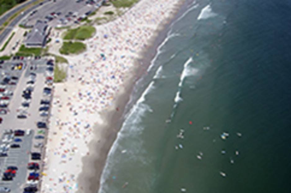 Narragansett Beach Stabbing: Five Injured, Large Fight at Narragansett Town Beach